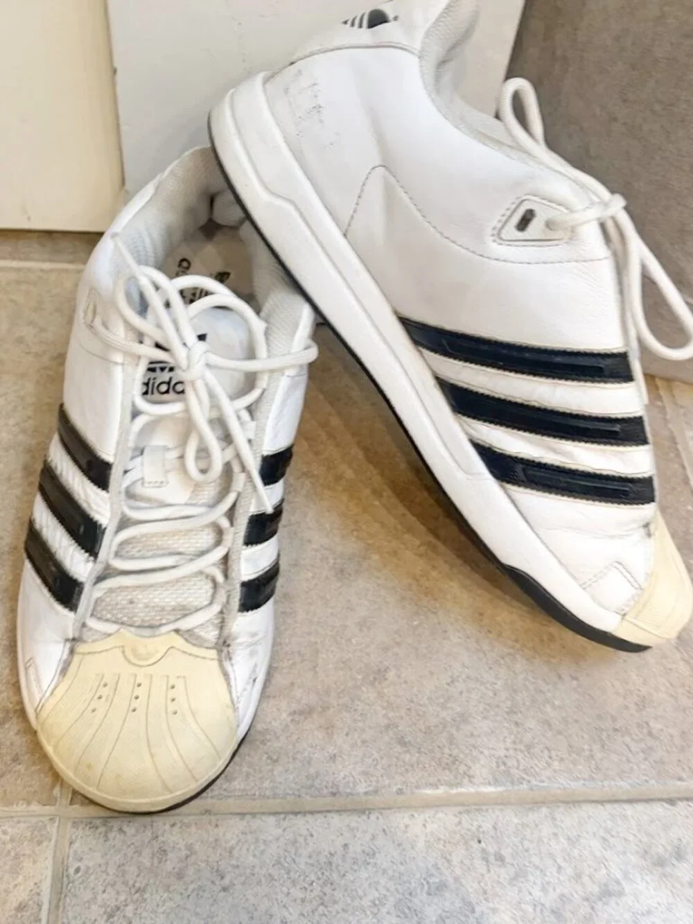 Adidas Superstar Leather Vintage Lace Up Low Top Shell Toe Sneakers